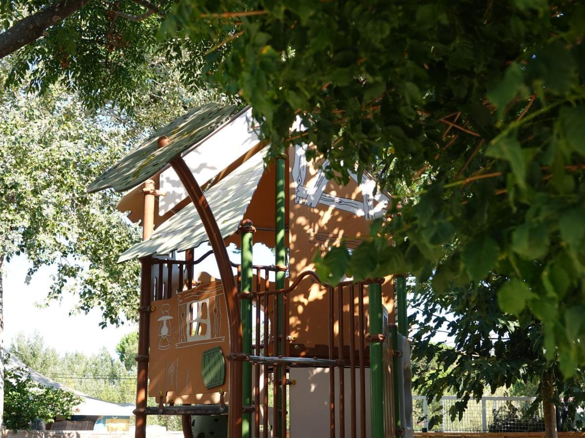 Hotel Camping Pleine Mer Vias Exterior foto